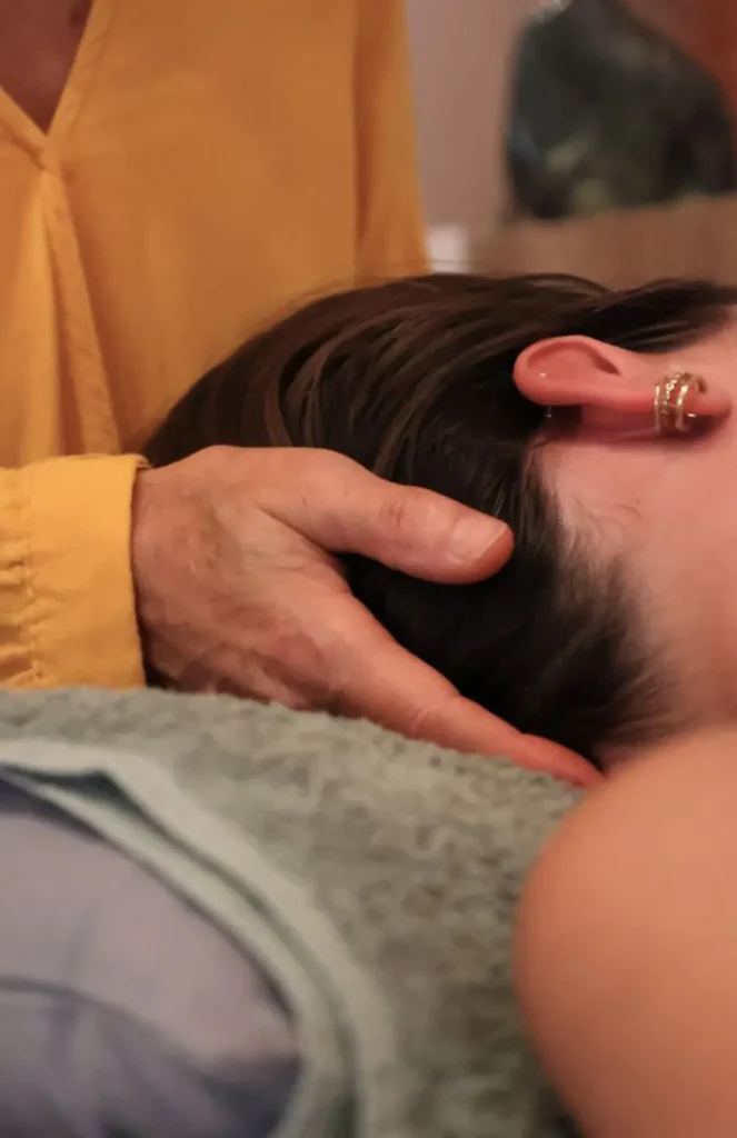 Séance de massage crânien au cabinet